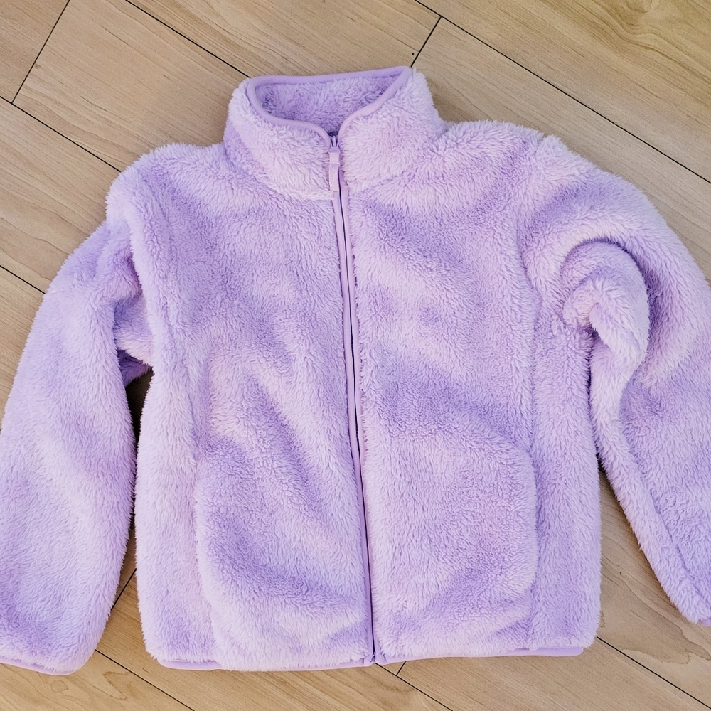 UniqLo Girls Plush Lavender Zip Up Jacket 7 - 8 Medium